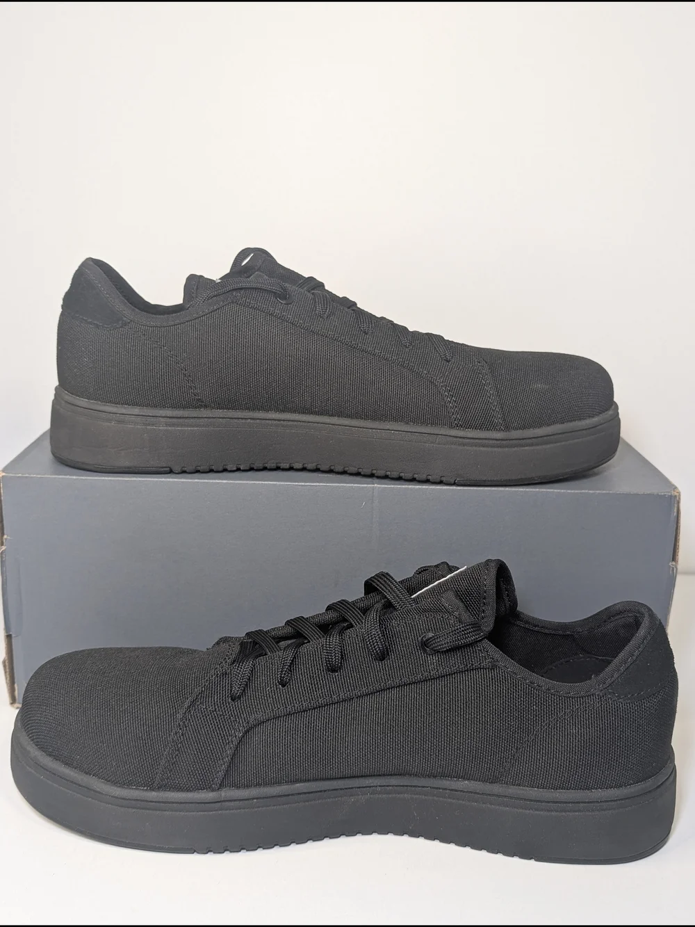 Carhartt Detroit Low Nano Toe Mens 9 Black Canvas Work Safety Sneakers